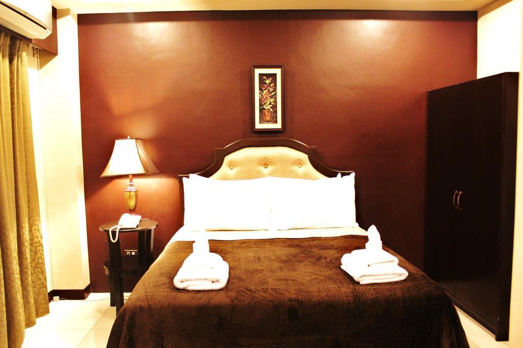 Davao City Peridot Suites מראה חיצוני תמונה