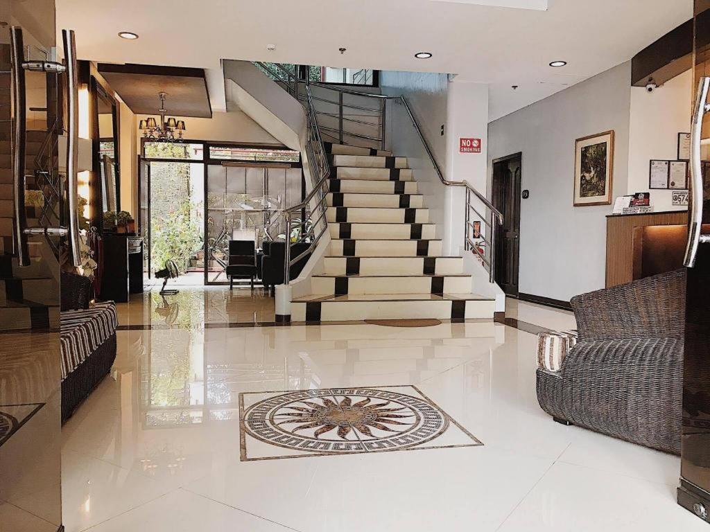 Davao City Peridot Suites מראה חיצוני תמונה