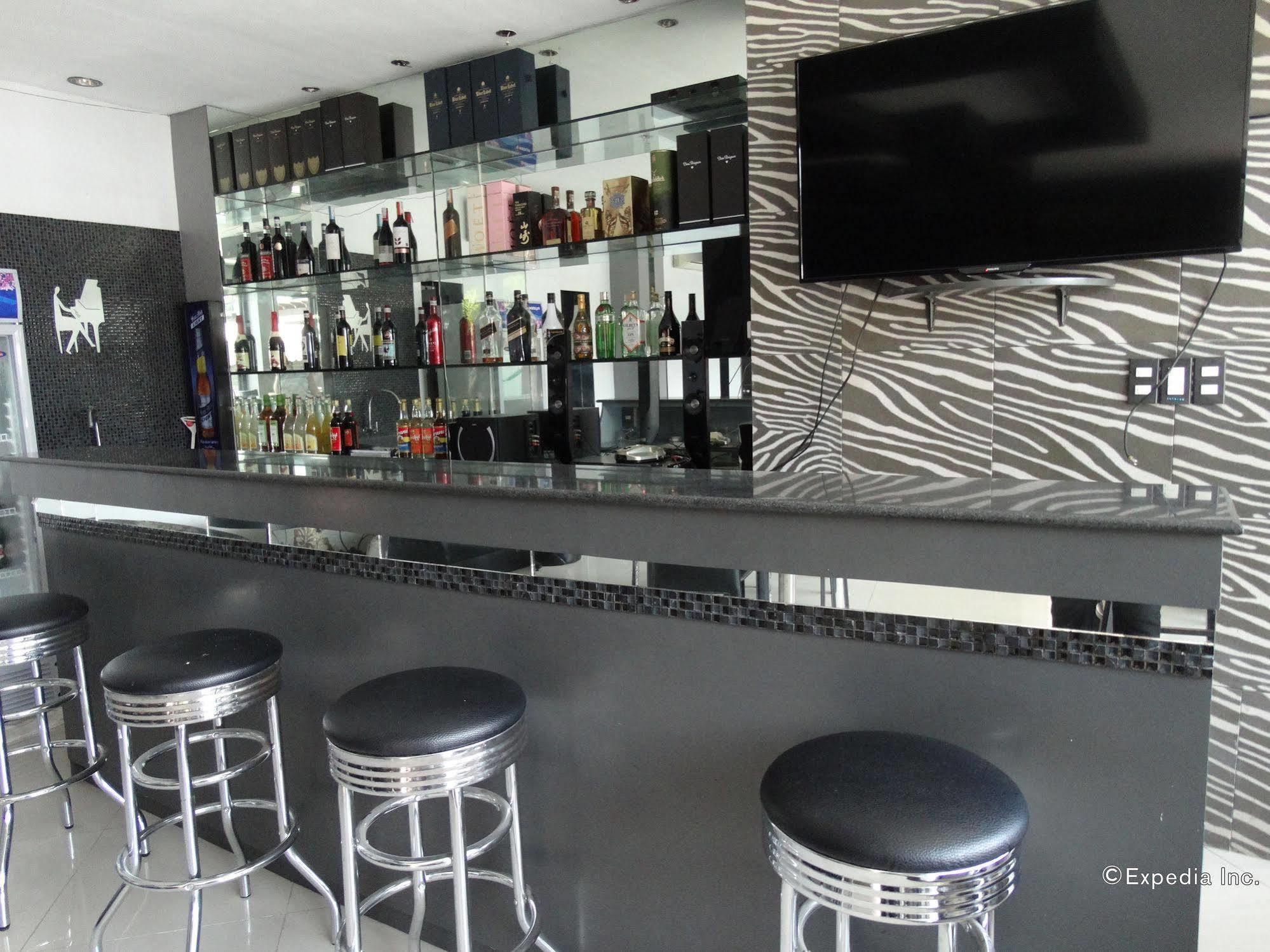 Davao City Peridot Suites מראה חיצוני תמונה
