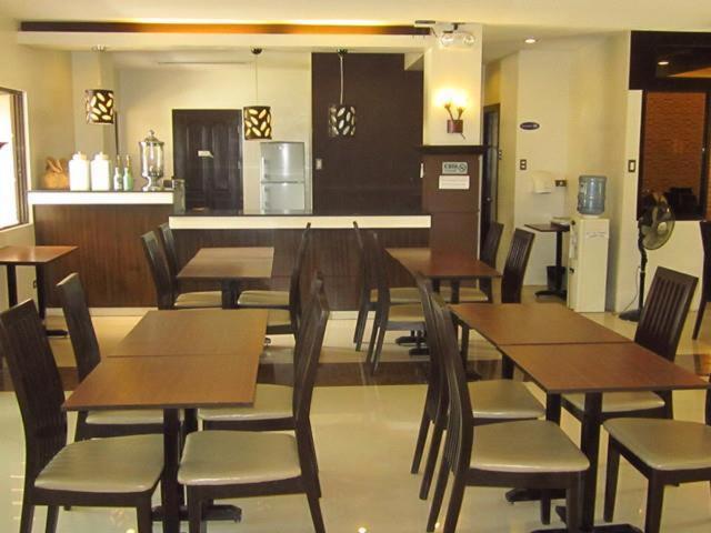 Davao City Peridot Suites מראה חיצוני תמונה